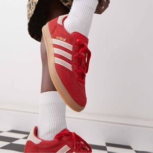 NIB ADIDAS Originals Gazelle Indoor Suede Sneakers Red with Crochet Detailing